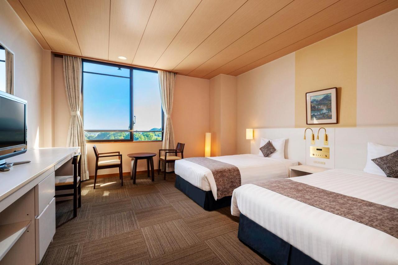Kamenoi Hotel Ome Экстерьер фото