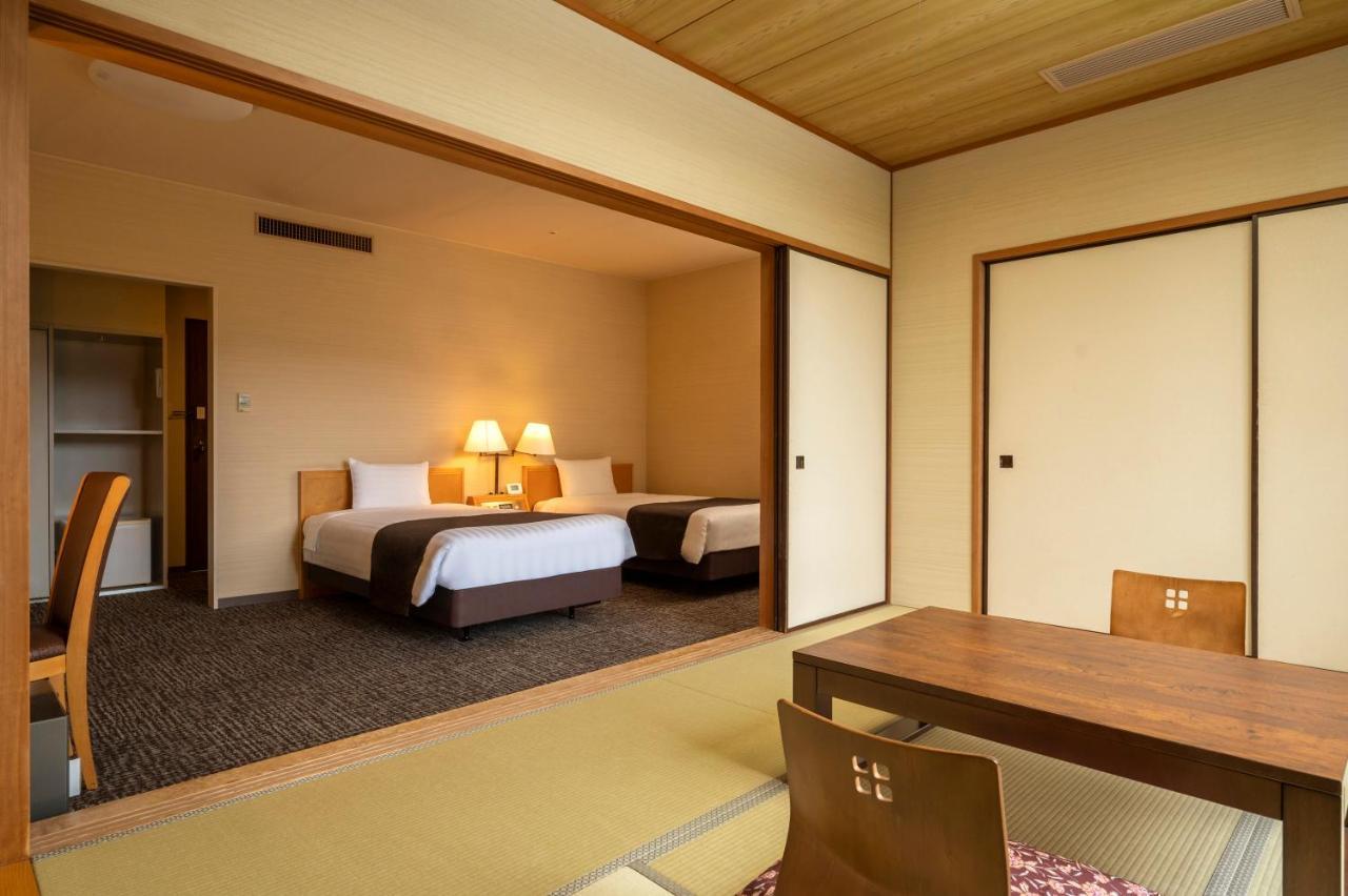 Kamenoi Hotel Ome Экстерьер фото