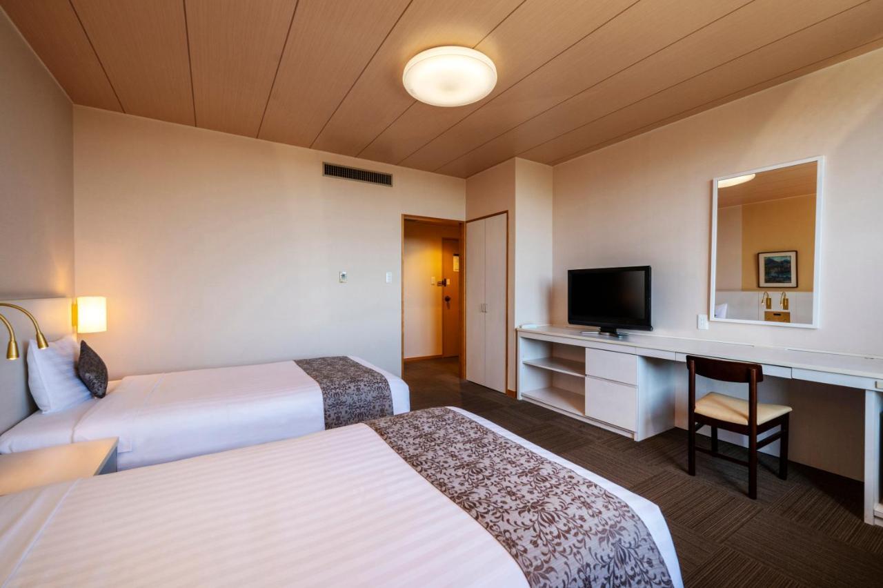 Kamenoi Hotel Ome Экстерьер фото